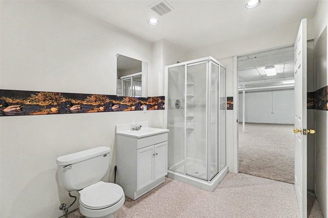 50777 Cambridge Drive, Macomb, MI 48044