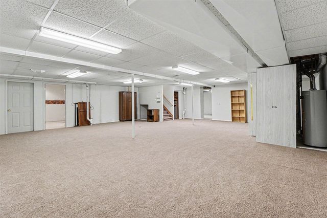 50777 Cambridge Drive, Macomb, MI 48044