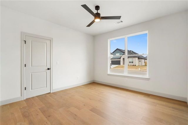 1121 Whistler Street, Bentonville, AR 72713