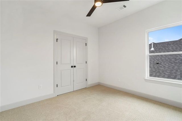 1121 Whistler Street, Bentonville, AR 72713