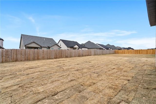 1121 Whistler Street, Bentonville, AR 72713