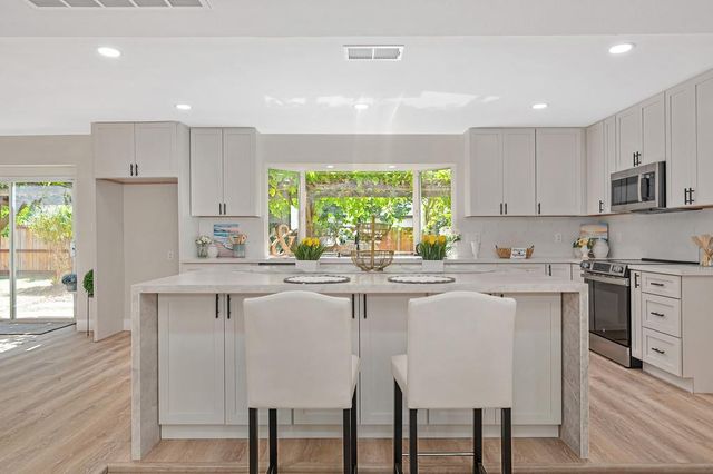 3317 Vienna Ave, Carmichael, CA 95608