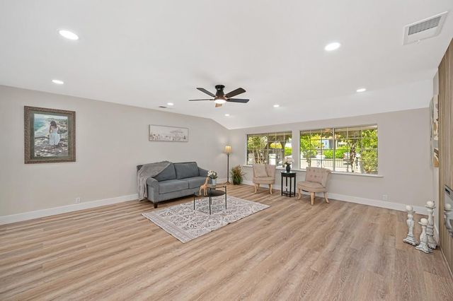 3317 Vienna Ave, Carmichael, CA 95608