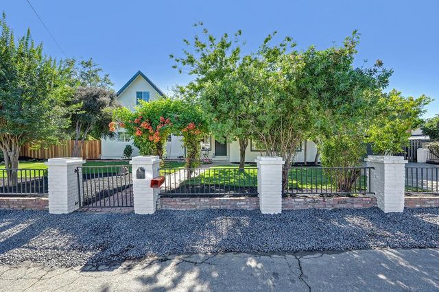3317 Vienna Ave, Carmichael, CA 95608