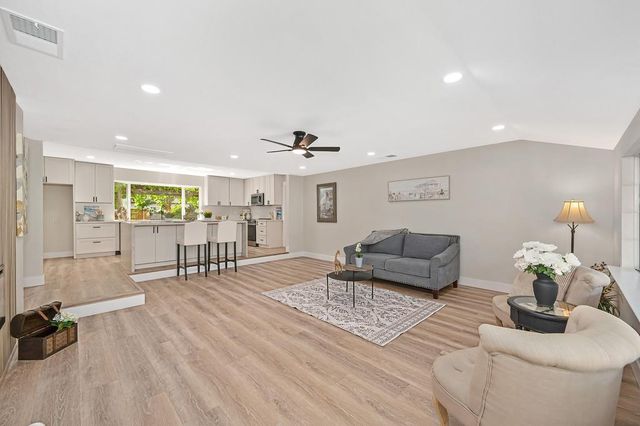 3317 Vienna Ave, Carmichael, CA 95608
