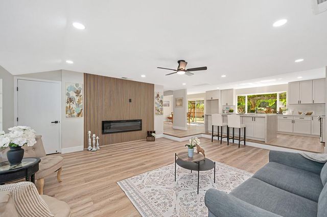 3317 Vienna Ave, Carmichael, CA 95608
