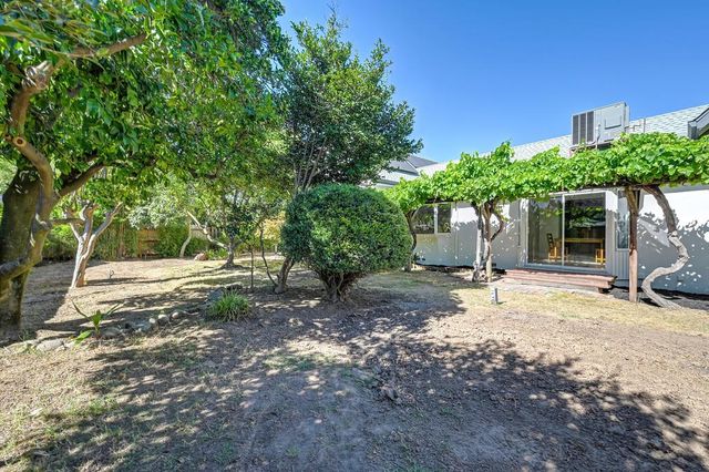 3317 Vienna Ave, Carmichael, CA 95608