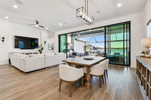 14906 N ROME AVENUE, Tampa, FL 33613