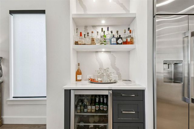 14906 N ROME AVENUE, Tampa, FL 33613