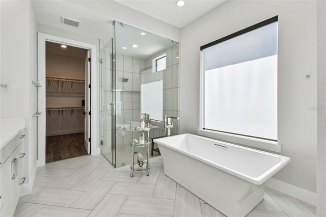 14906 N ROME AVENUE, Tampa, FL 33613