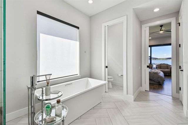 14906 N ROME AVENUE, Tampa, FL 33613