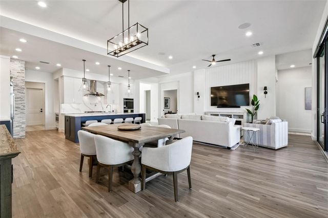 14906 N ROME AVENUE, Tampa, FL 33613