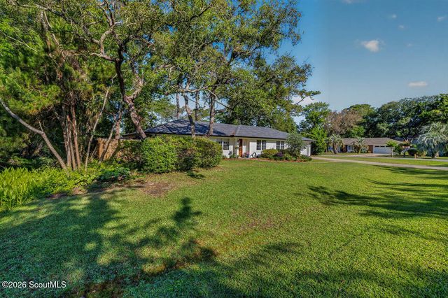 549 Marsh Circle, St. Simons Island, GA 31522