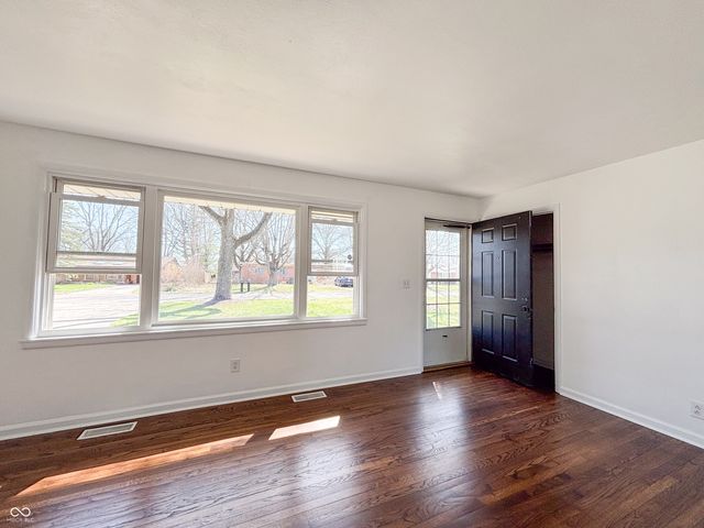 916 Slack Drive, Anderson, IN 46013