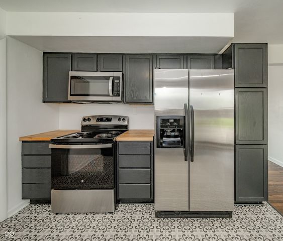 916 Slack Drive, Anderson, IN 46013