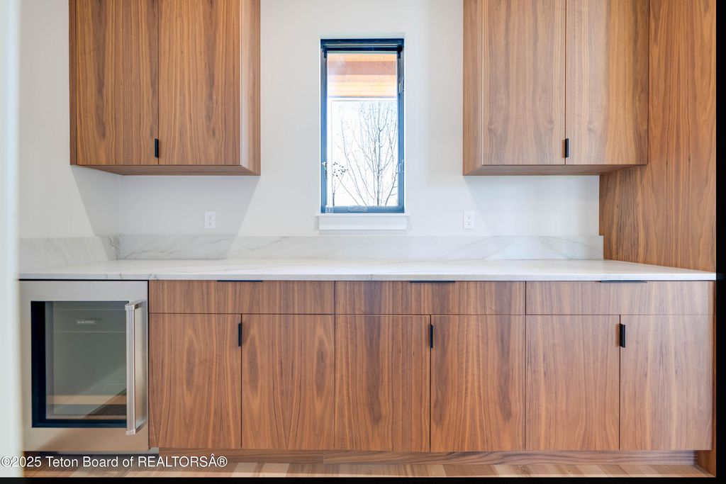 9346 BASIN Drive, Victor, ID 83455 photo 15