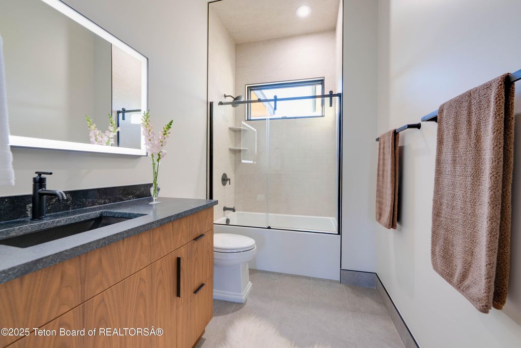 9346 BASIN Drive, Victor, ID 83455 photo 41