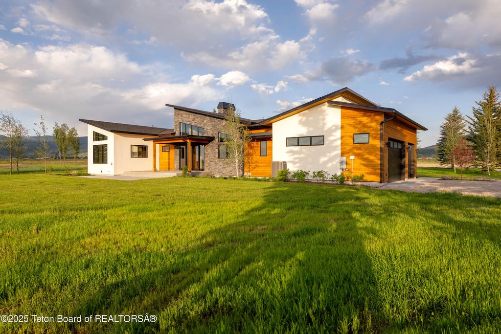 9346 BASIN Drive, Victor, ID 83455 photo 55