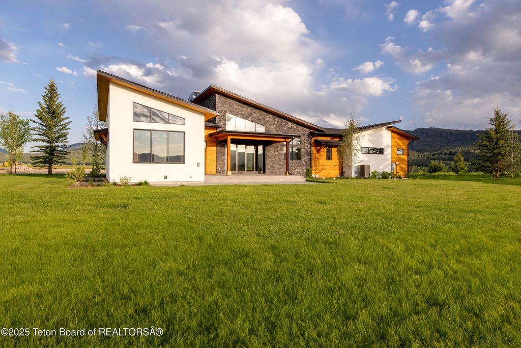 9346 BASIN Drive, Victor, ID 83455 photo 57