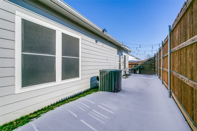 2208 Chebi Lane, Denton, TX 76209