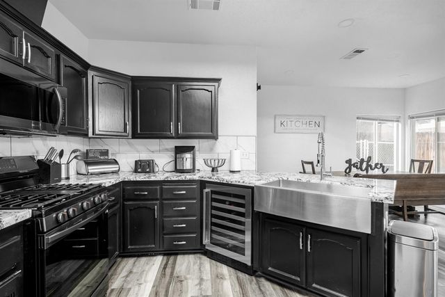 2632 Kimberly Drive, Madera, CA 93637