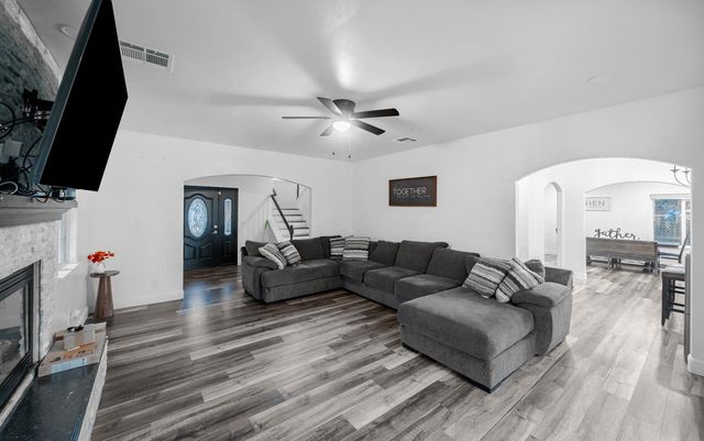 2632 Kimberly Drive, Madera, CA 93637