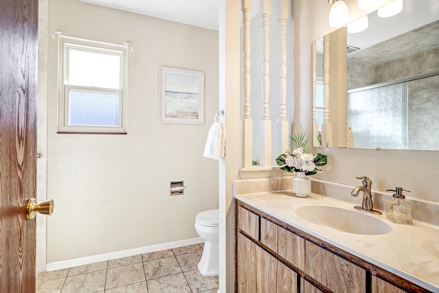 780 Stallion Road SE, Rio Rancho, NM 87124