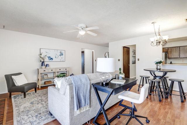 780 Stallion Road SE, Rio Rancho, NM 87124