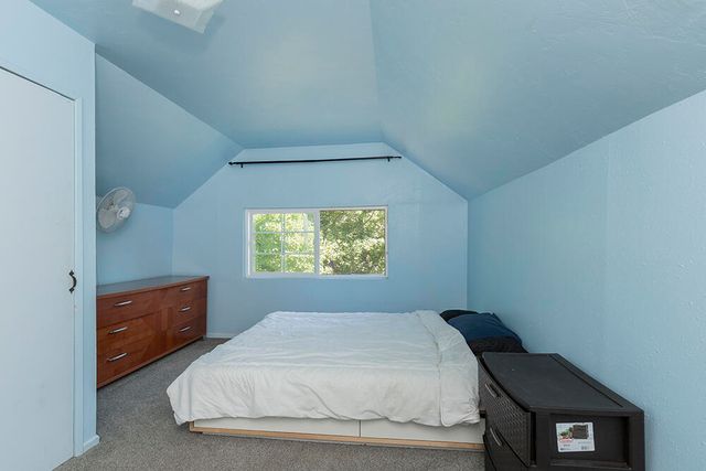 7342 New Hope Road, Grants Pass, OR 97527