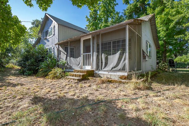 7342 New Hope Road, Grants Pass, OR 97527