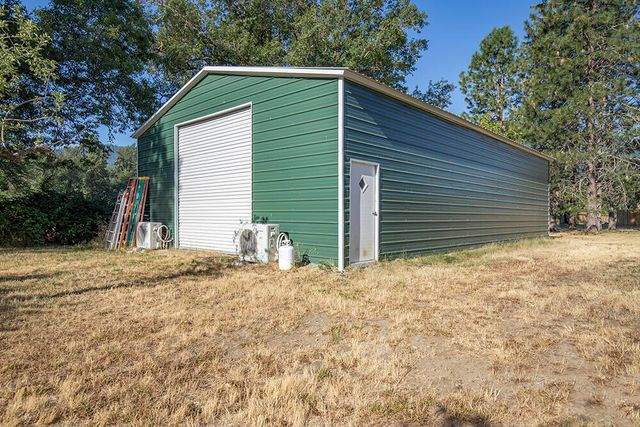 7342 New Hope Road, Grants Pass, OR 97527