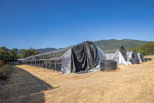 7342 New Hope Road, Grants Pass, OR 97527