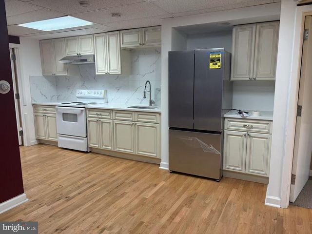 7057 FRANKFORD AVE, Philadelphia, PA 19135