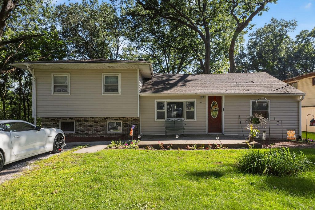 3125 Old Hobart Road, Lake Station, IN 46405