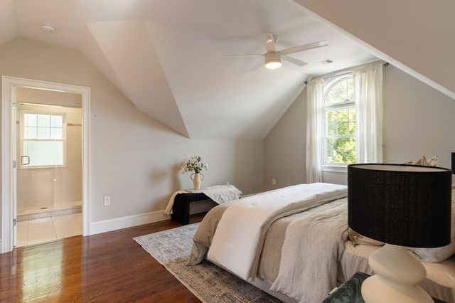 15 Alden Pl 15, Newton, MA 02465