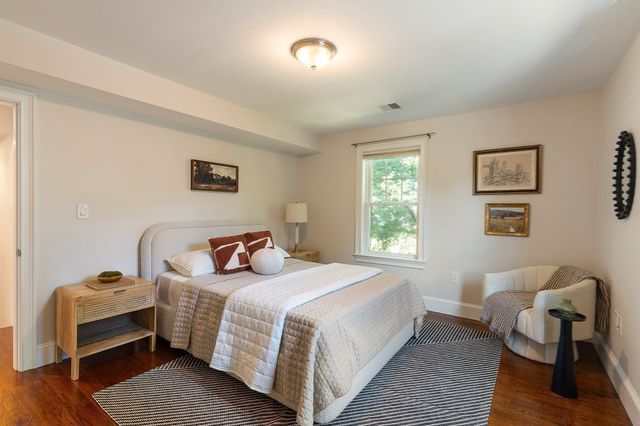 15 Alden Pl 15, Newton, MA 02465