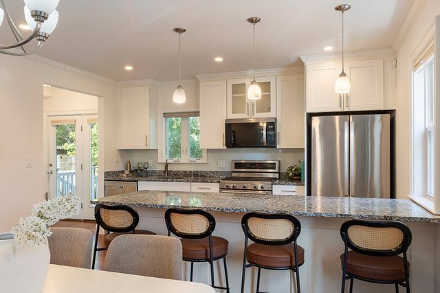 15 Alden Pl 15, Newton, MA 02465