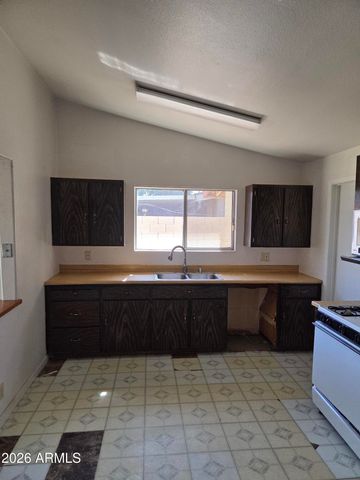 3645 W DIANA Avenue, Phoenix, AZ 85051