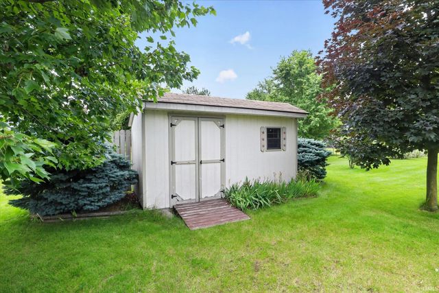 65652 Buttercup Avenue, Goshen, IN 46528