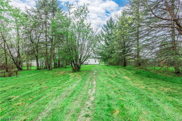 7623 Macedonia Road, Oakwood, OH 44146