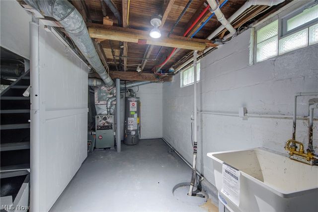 7623 Macedonia Road, Oakwood, OH 44146