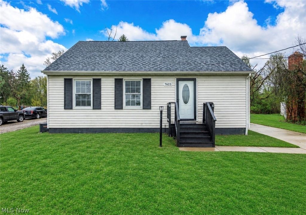7623 Macedonia Road, Oakwood, OH 44146