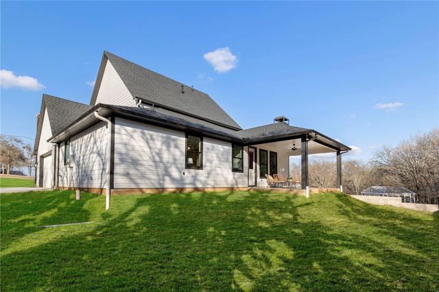 3223 Tamy Lane, Brenham, TX 77833