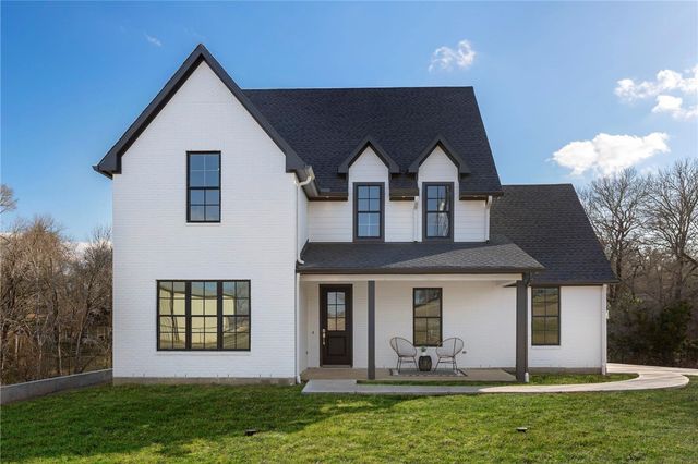 3223 Tamy Lane, Brenham, TX 77833