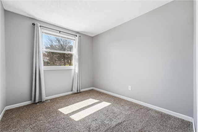 116 Partridge Run Rd, West Deer, PA 15044