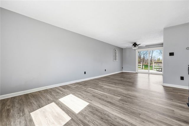 116 Partridge Run Rd, West Deer, PA 15044