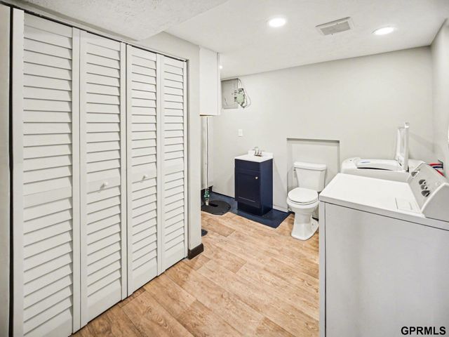 749 W Leon Drive, Lincoln, NE 68521