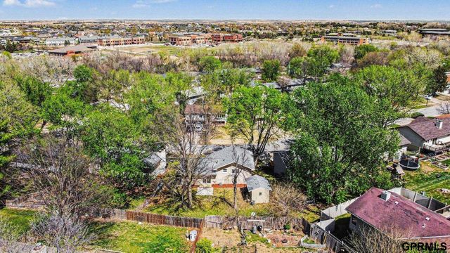 749 W Leon Drive, Lincoln, NE 68521