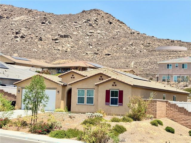 7410 Wagon Trail, Riverside, CA 92507