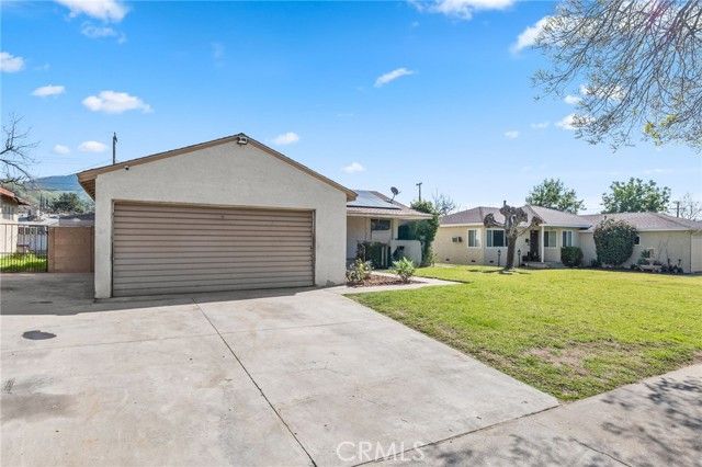 3929 Modesto Drive, San Bernardino, CA 92404